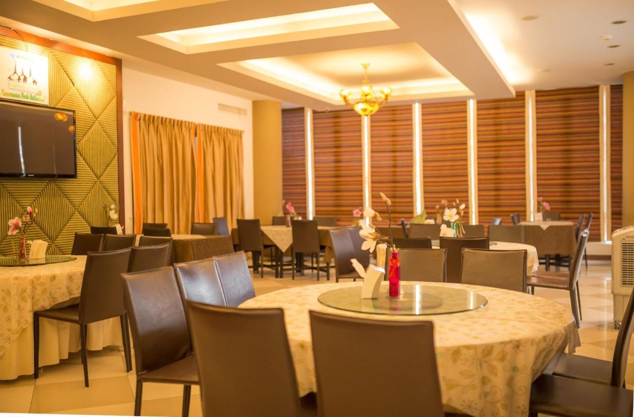 Kwan Ruen Park Hotell Nakhonratchasima Exteriör bild