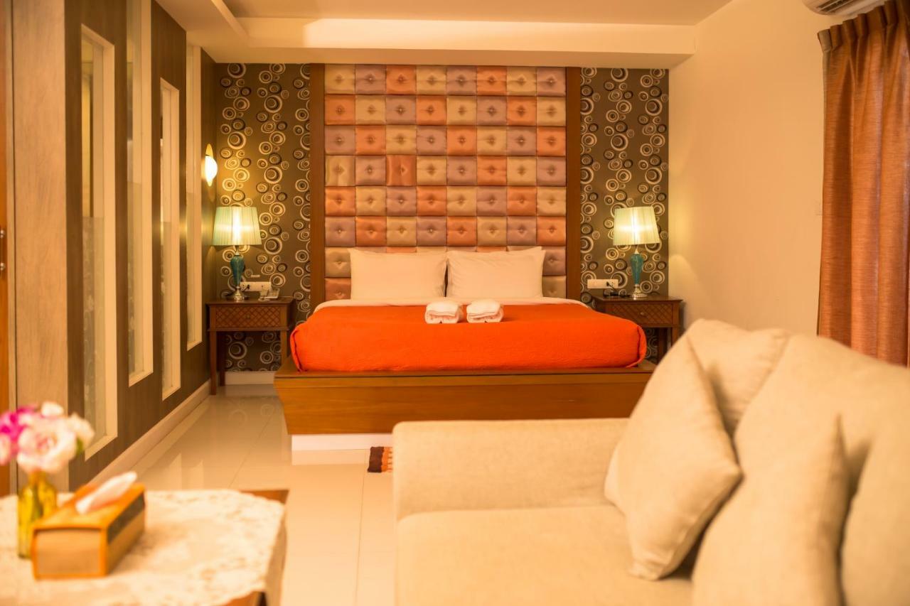 Kwan Ruen Park Hotell Nakhonratchasima Exteriör bild